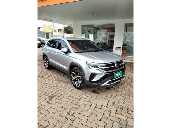 VOLKSWAGEN TAOS 1.4 250 TSI TOTAL FLEX HIGHLINE AUTOMÁTICO